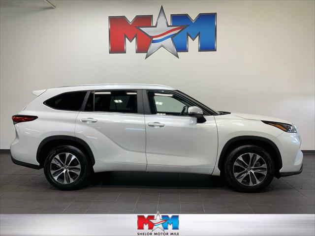 2023 Toyota Highlander XLE 2023 Toyota Highlander XLE