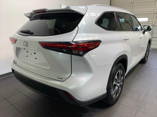 2023 Toyota Highlander XLE 2023 Toyota Highlander XLE