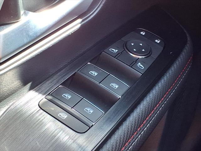 2025 Nissan Kicks SR Intelligent AWD