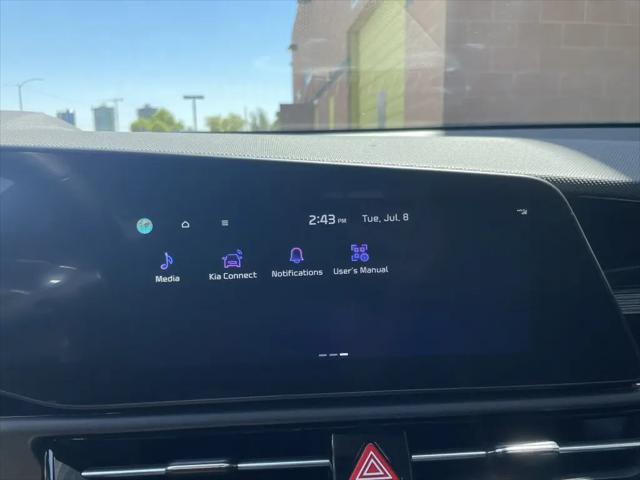 2023 Kia Niro EX Touring