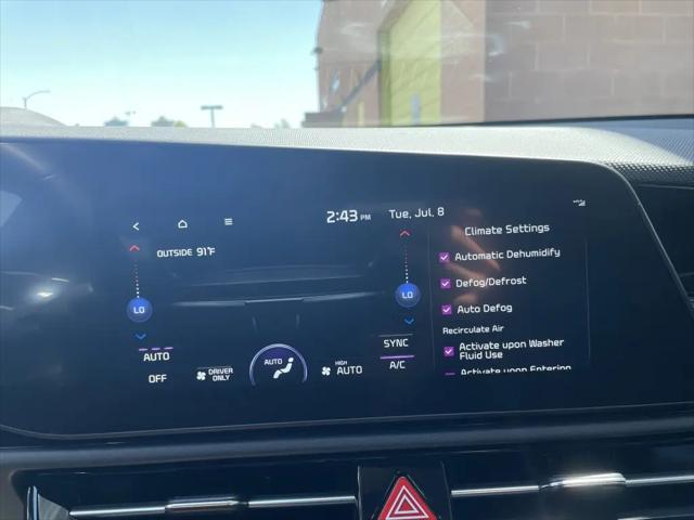 2023 Kia Niro EX Touring
