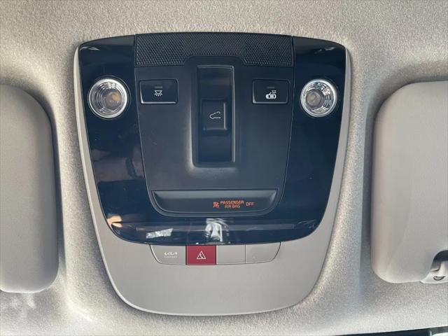 2023 Kia Niro EX Touring