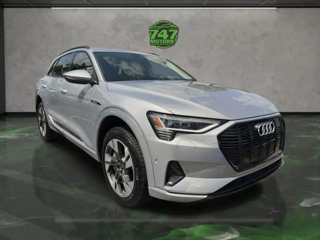 2021 Audi e-tron Premium quattro
