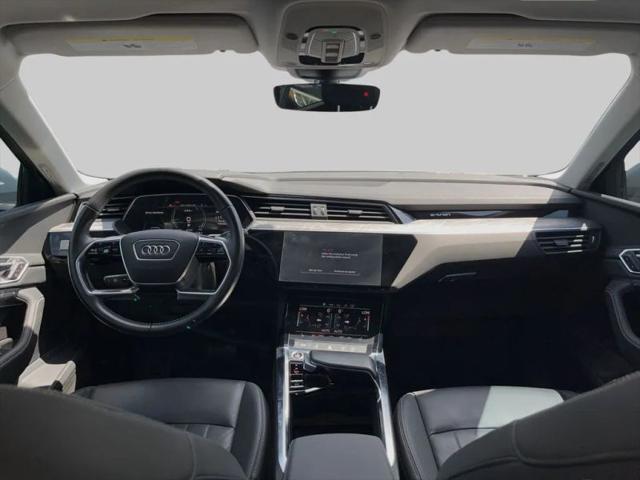 2021 Audi e-tron Premium quattro