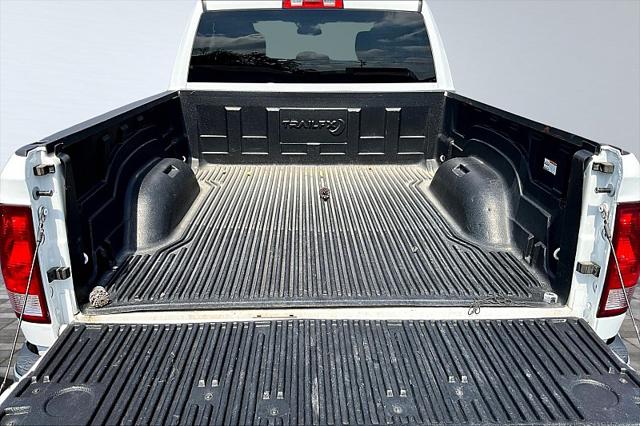 2024 Ram 1500 Classic SLT Quad Cab 4x2 6'4" Box