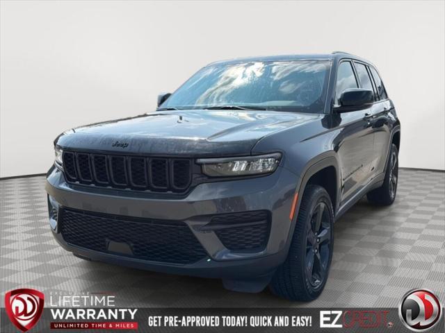 2025 Jeep Grand Cherokee GRAND CHEROKEE ALTITUDE 4X4