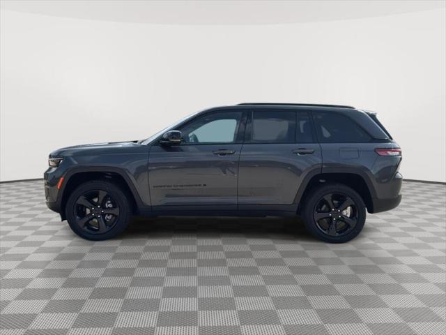 2025 Jeep Grand Cherokee GRAND CHEROKEE ALTITUDE 4X4