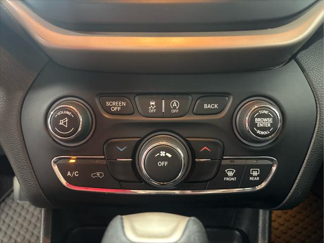 Used 2017 Jeep Cherokee For Sale in Wilmington, OH