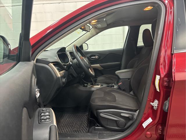 Used 2017 Jeep Cherokee For Sale in Wilmington, OH