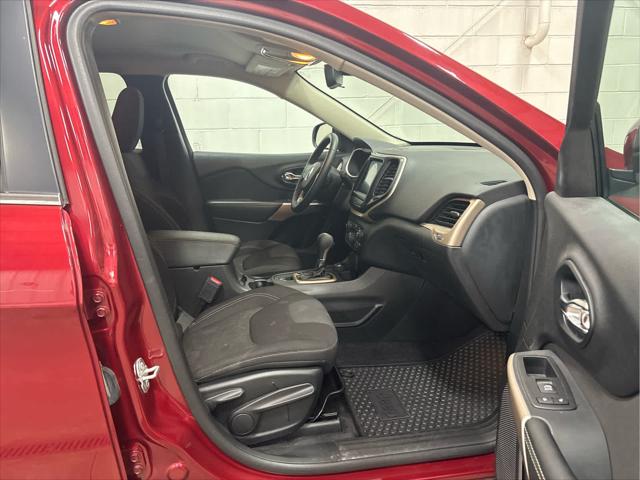Used 2017 Jeep Cherokee For Sale in Wilmington, OH