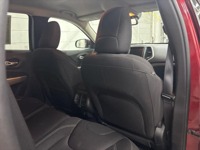 Used 2017 Jeep Cherokee For Sale in Wilmington, OH