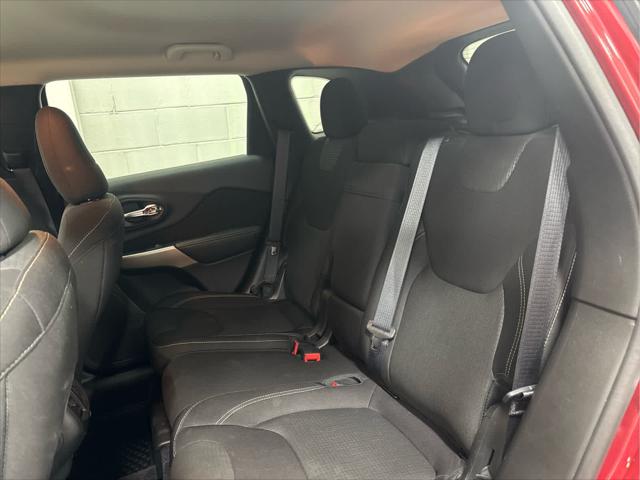 Used 2017 Jeep Cherokee For Sale in Wilmington, OH