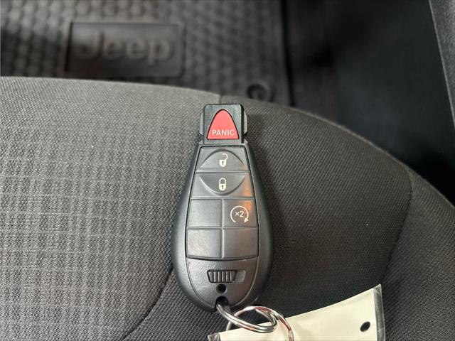 Used 2017 Jeep Cherokee For Sale in Wilmington, OH