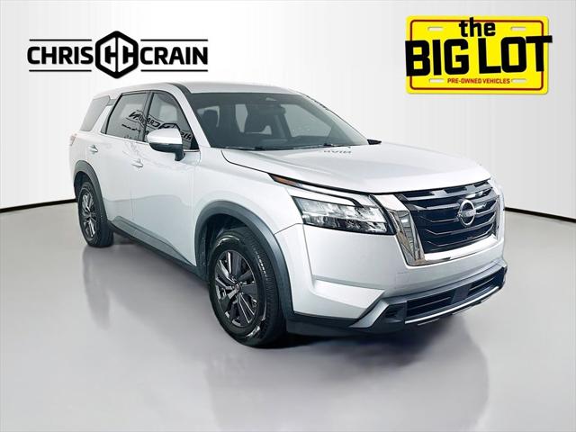 2022 Nissan Pathfinder S 2WD