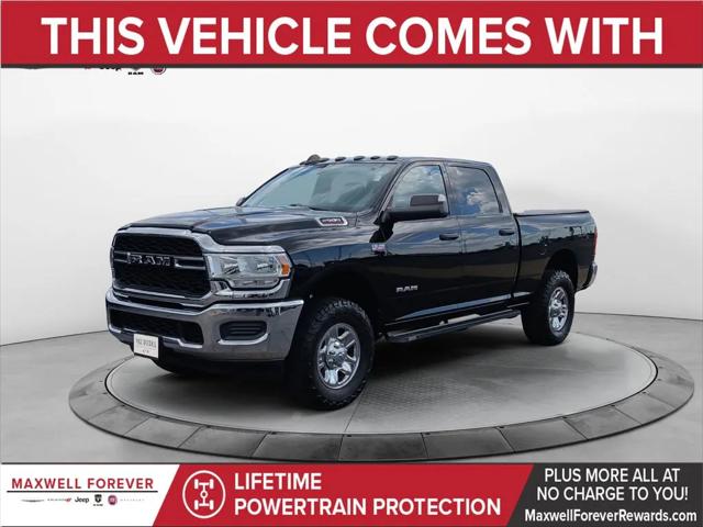 2022 RAM 2500 Tradesman Crew Cab 4x4 64 Box