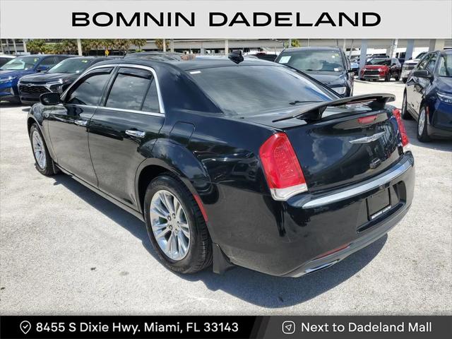 2016 Chrysler 300C C