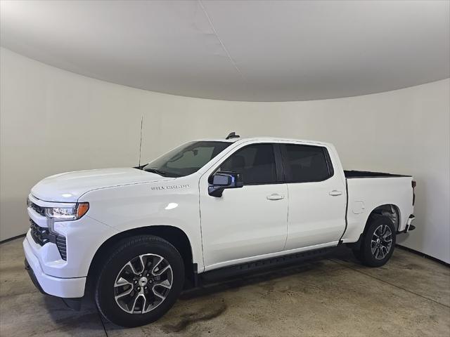 2022 Chevrolet Silverado 1500 2WD Crew Cab Short Bed RST