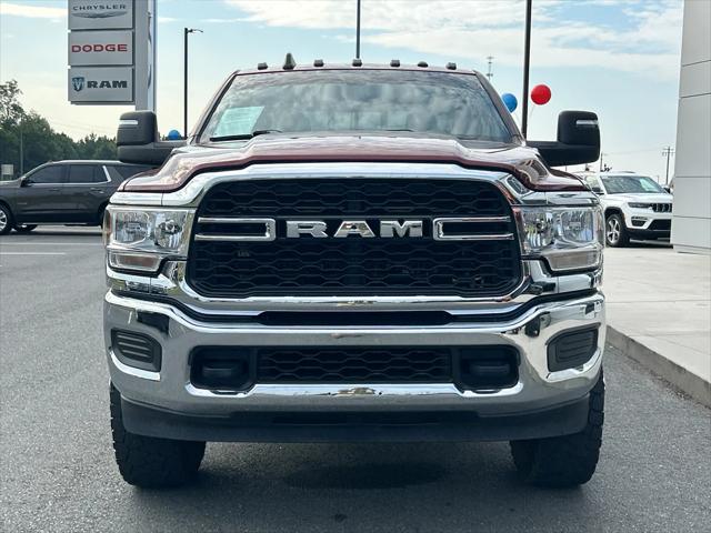 2023 RAM 3500 Tradesman Crew Cab 4x4 8 Box