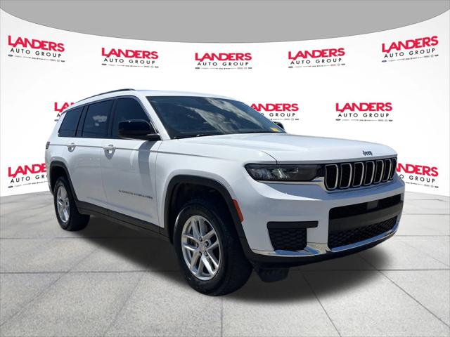 2022 Jeep Grand Cherokee L Laredo 4x2
