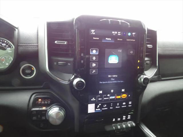 2024 RAM 1500 Laramie Crew Cab 4x4 57 Box
