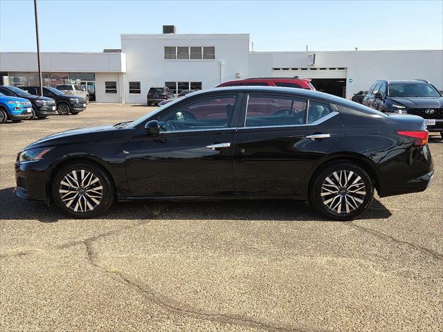 2023 Nissan Altima SV FWD