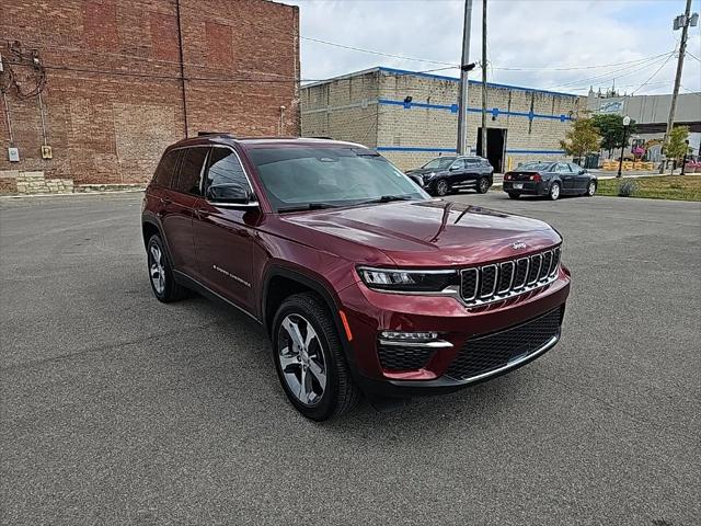 2023 Jeep Grand Cherokee Limited 4x4 2023 Jeep Grand Cherokee Limited 4x4