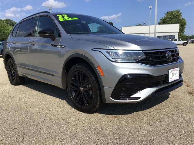 2022 Volkswagen Tiguan 2.0T SE R-Line Black