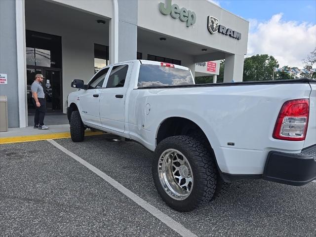 2021 RAM 3500 Tradesman Crew Cab 4x4 8 Box