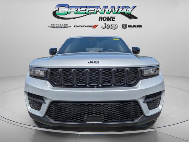 2025 Jeep Grand Cherokee GRAND CHEROKEE ALTITUDE 4X2