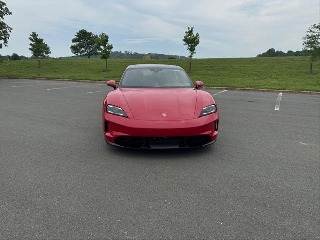 2025 Porsche Taycan GTS