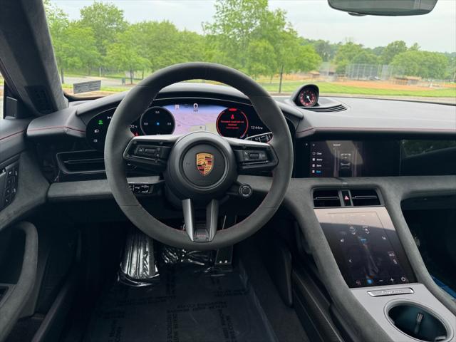 2025 Porsche Taycan GTS