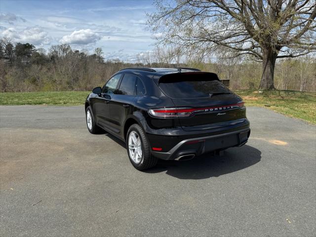 2025 Porsche Macan T