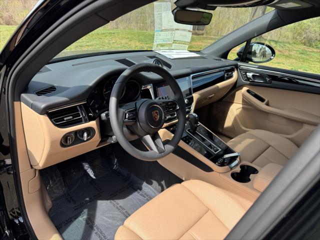 2025 Porsche Macan T