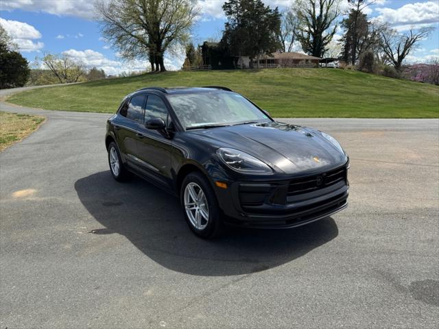 2025 Porsche Macan T