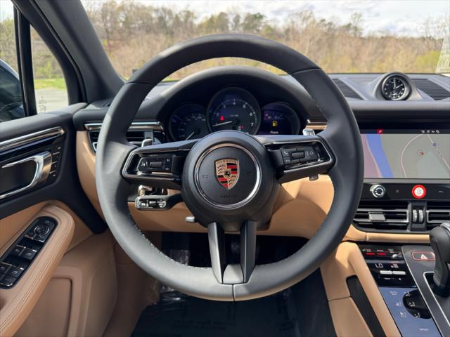 2025 Porsche Macan T