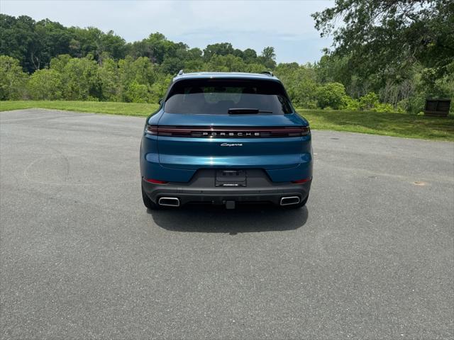 2025 Porsche Cayenne Unknown
