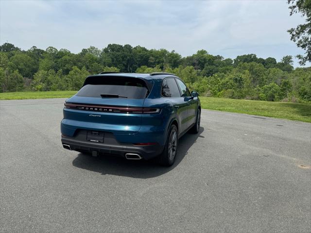 2025 Porsche Cayenne Unknown