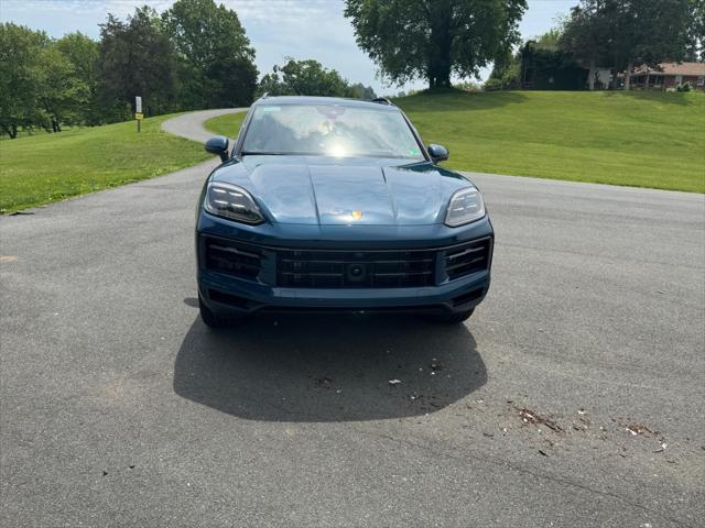 2025 Porsche Cayenne Unknown