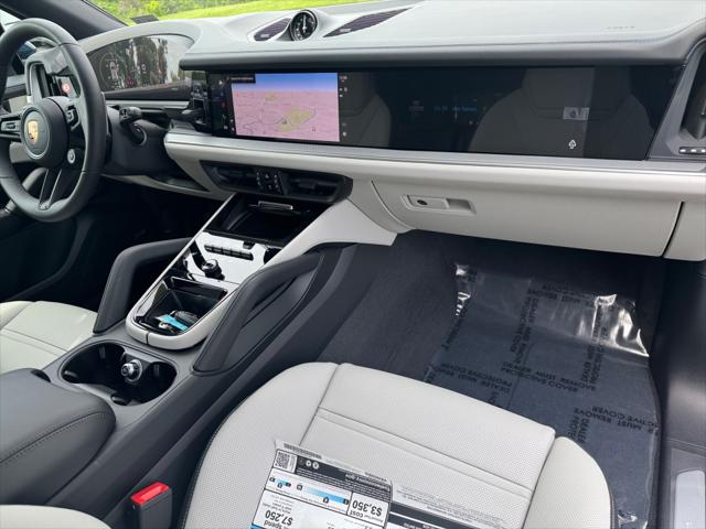 2025 Porsche Cayenne Unknown