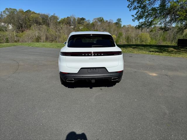 2025 Porsche Cayenne Unknown