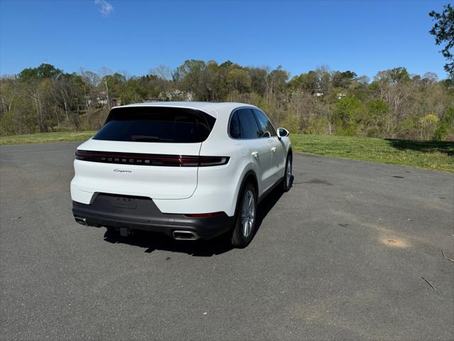 2025 Porsche Cayenne Unknown