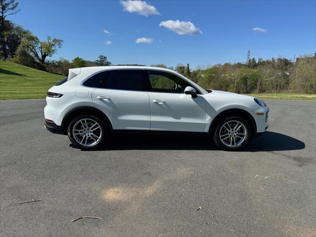 2025 Porsche Cayenne Unknown