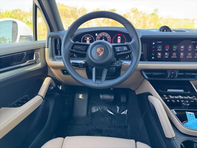 2025 Porsche Cayenne Unknown