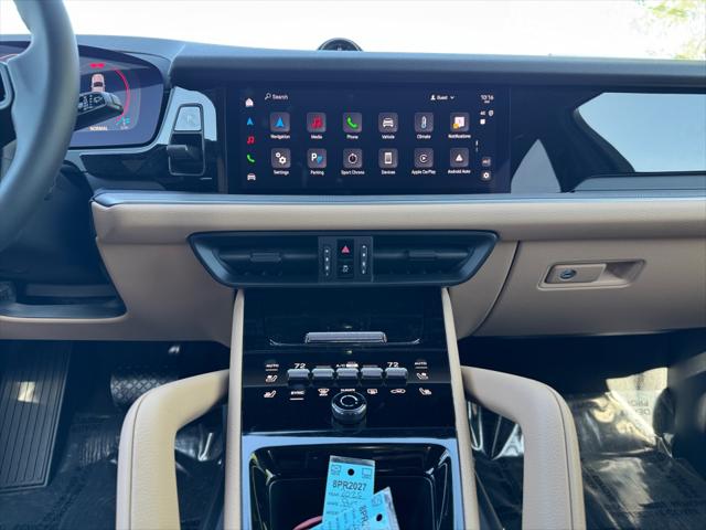 2025 Porsche Cayenne Unknown