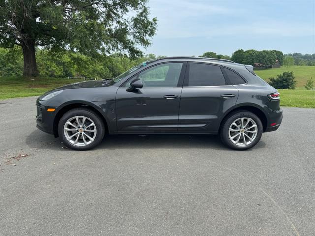 2025 Porsche Macan T
