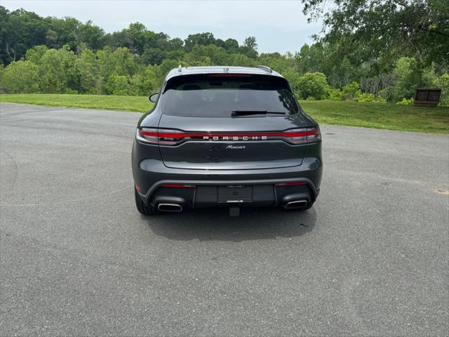 2025 Porsche Macan T