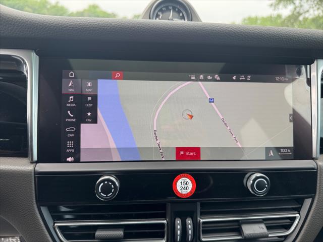 2025 Porsche Macan T