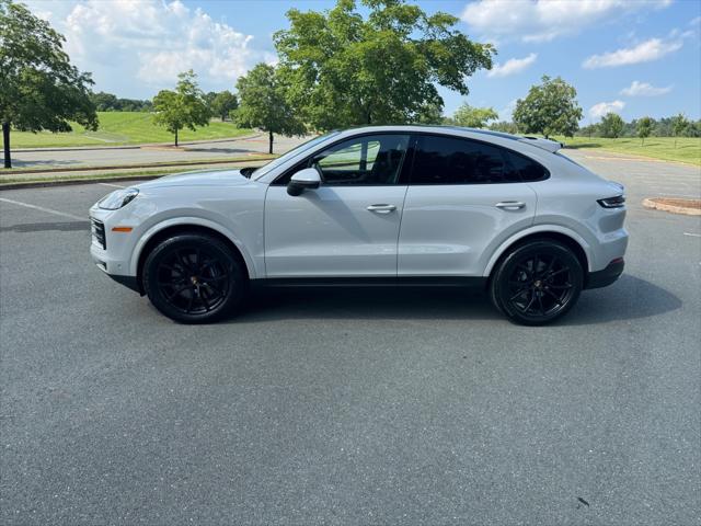 2025 Porsche Cayenne Unknown