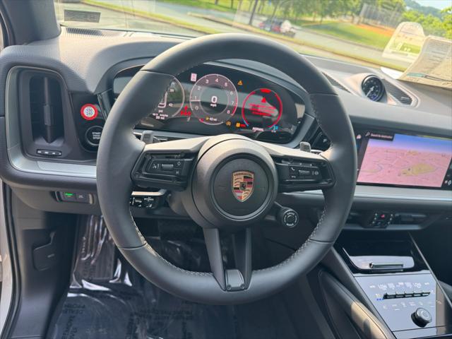 2025 Porsche Cayenne Unknown