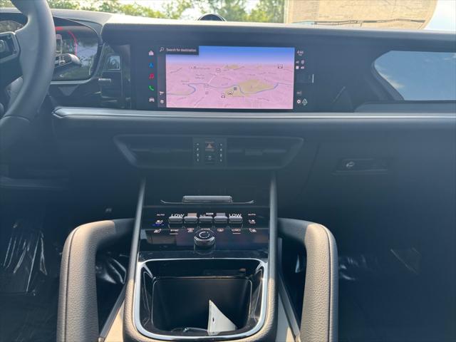 2025 Porsche Cayenne Unknown
